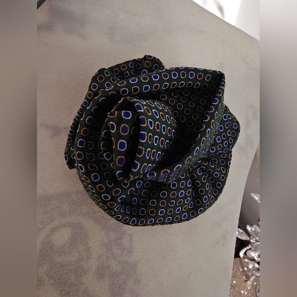 Blue pattern tie scarf camellia corsage brooch pin, fancy formal unisex, prom - Picture 8 of 8